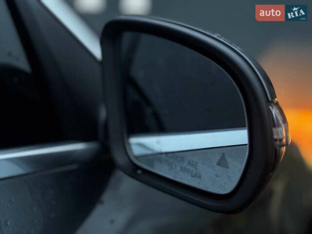 Серый Мерседес ГЛЦ-Класс, объемом двигателя 1.99 л и пробегом 140 тыс. км за 37900 $, фото 30 на Automoto.ua