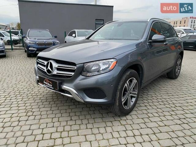 Серый Мерседес ГЛЦ-Класс, объемом двигателя 1.99 л и пробегом 123 тыс. км за 24500 $, фото 2 на Automoto.ua