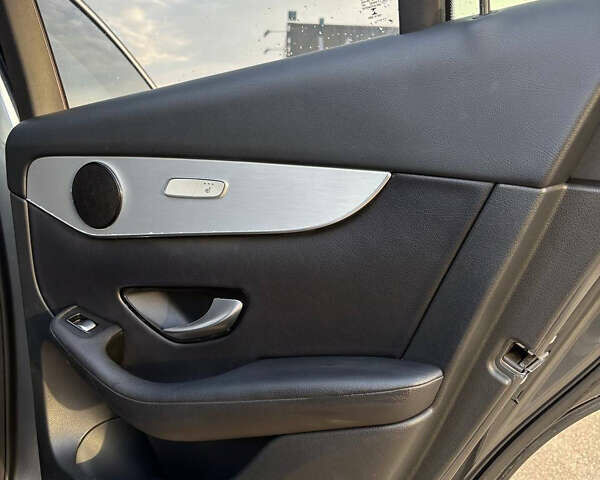 Серый Мерседес ГЛЦ-Класс, объемом двигателя 2.1 л и пробегом 87 тыс. км за 29499 $, фото 31 на Automoto.ua