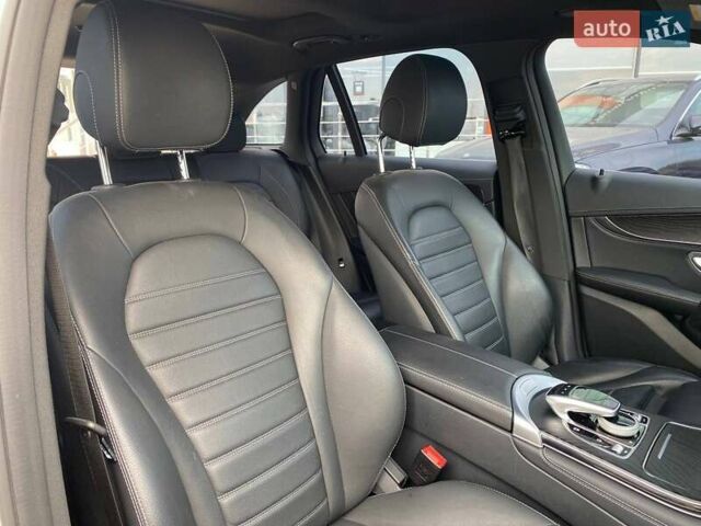 Серый Мерседес ГЛЦ-Класс, объемом двигателя 2.14 л и пробегом 122 тыс. км за 28900 $, фото 26 на Automoto.ua