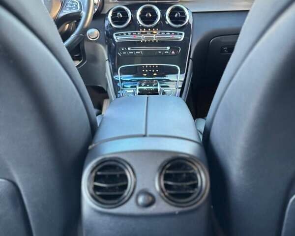 Серый Мерседес ГЛЦ-Класс, объемом двигателя 2.14 л и пробегом 87 тыс. км за 29990 $, фото 26 на Automoto.ua