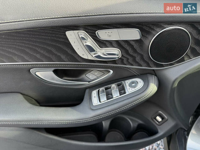 Серый Мерседес ГЛЦ-Класс, объемом двигателя 2.14 л и пробегом 113 тыс. км за 30500 $, фото 26 на Automoto.ua