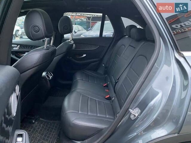 Серый Мерседес ГЛЦ-Класс, объемом двигателя 1.99 л и пробегом 123 тыс. км за 24500 $, фото 18 на Automoto.ua