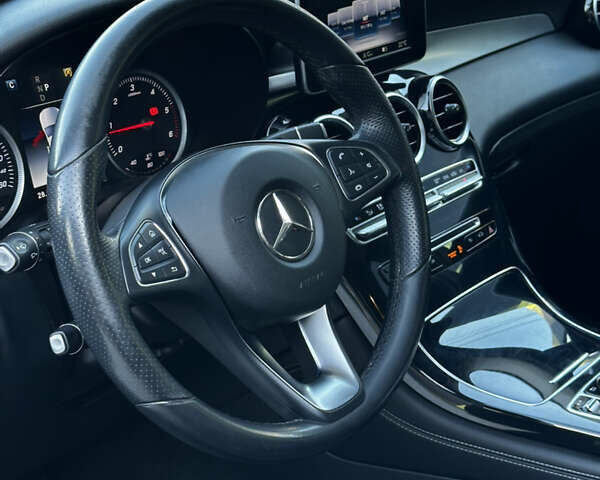 Мерседес ГЛЦ-Класс 2017 в Львове на Automoto.ua Серый Мерседес ГЛЦ-Класс, объемом двигателя 2.14 л и пробегом 199 тыс. км за 27700 $, фото 7 на Automoto.ua