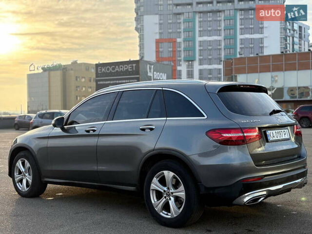 Серый Мерседес ГЛЦ-Класс, объемом двигателя 2.1 л и пробегом 87 тыс. км за 29499 $, фото 10 на Automoto.ua