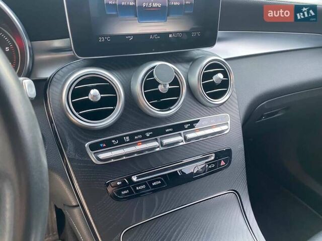 Серый Мерседес ГЛЦ-Класс, объемом двигателя 2.14 л и пробегом 122 тыс. км за 28900 $, фото 17 на Automoto.ua