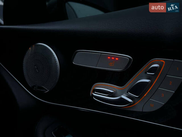 Серый Мерседес ГЛЦ-Класс, объемом двигателя 1.99 л и пробегом 140 тыс. км за 37900 $, фото 37 на Automoto.ua