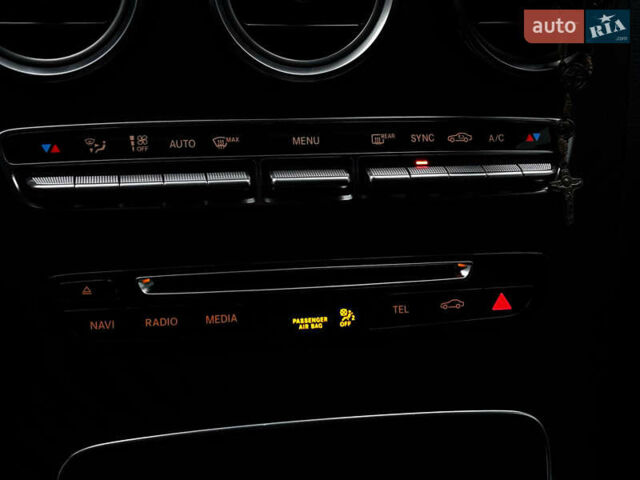 Серый Мерседес ГЛЦ-Класс, объемом двигателя 1.99 л и пробегом 140 тыс. км за 37900 $, фото 25 на Automoto.ua