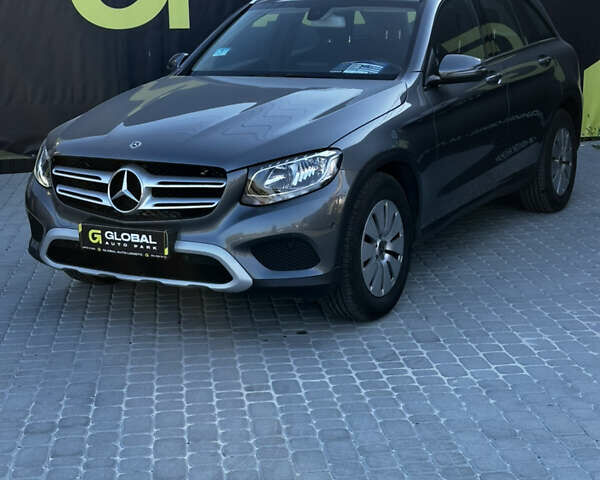Мерседес ГЛЦ-Класс 2017 в Львове на Automoto.ua Серый Мерседес ГЛЦ-Класс, объемом двигателя 2.14 л и пробегом 199 тыс. км за 27700 $, фото 1 на Automoto.ua