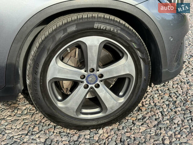 Серый Мерседес ГЛЦ-Класс, объемом двигателя 2.14 л и пробегом 113 тыс. км за 30500 $, фото 35 на Automoto.ua