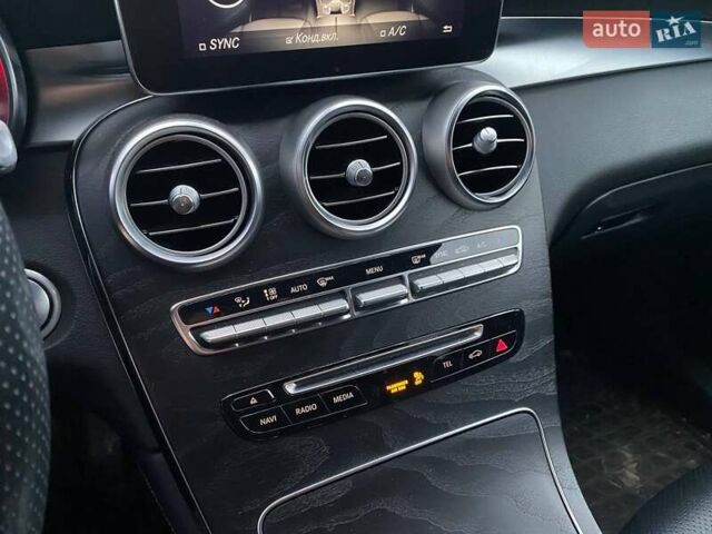 Серый Мерседес ГЛЦ-Класс, объемом двигателя 1.99 л и пробегом 123 тыс. км за 24500 $, фото 14 на Automoto.ua