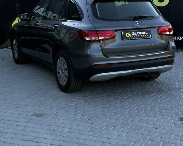 Мерседес ГЛЦ-Класс 2017 в Львове на Automoto.ua Серый Мерседес ГЛЦ-Класс, объемом двигателя 2.14 л и пробегом 199 тыс. км за 27700 $, фото 18 на Automoto.ua
