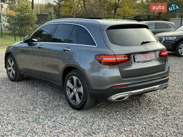 Серый Мерседес ГЛЦ-Класс, объемом двигателя 2.14 л и пробегом 113 тыс. км за 30500 $, фото 2 на Automoto.ua