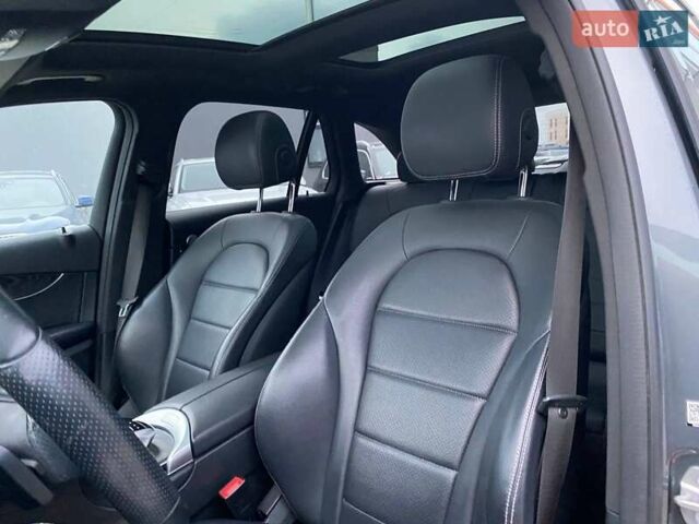 Серый Мерседес ГЛЦ-Класс, объемом двигателя 1.99 л и пробегом 123 тыс. км за 24500 $, фото 17 на Automoto.ua