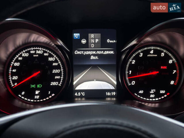 Серый Мерседес ГЛЦ-Класс, объемом двигателя 1.99 л и пробегом 140 тыс. км за 37900 $, фото 21 на Automoto.ua