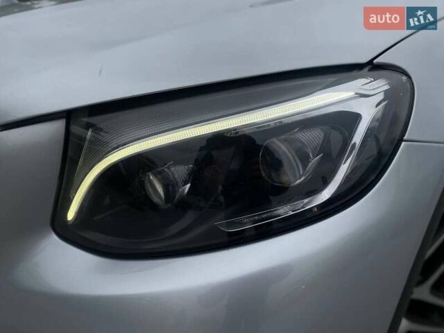 Серый Мерседес ГЛЦ-Класс, объемом двигателя 1.99 л и пробегом 91 тыс. км за 28990 $, фото 2 на Automoto.ua