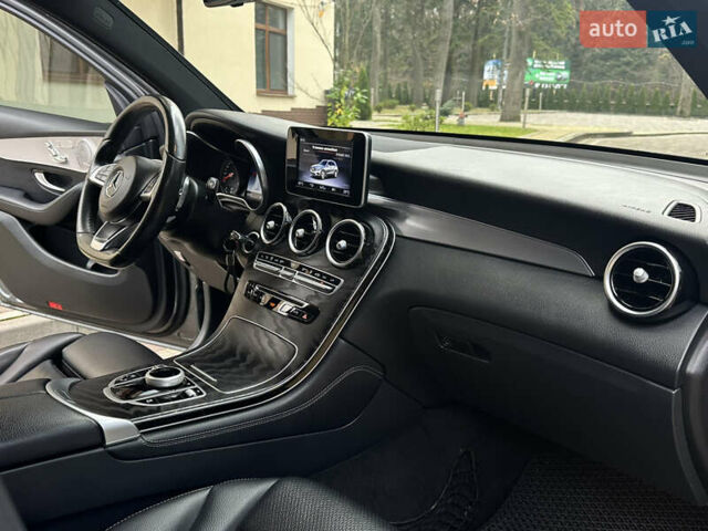 Сірий Мерседес ГЛЦ-Клас, об'ємом двигуна 1.99 л та пробігом 94 тис. км за 28800 $, фото 101 на Automoto.ua