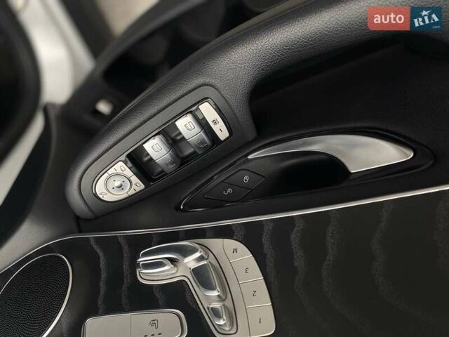 Серый Мерседес ГЛЦ-Класс, объемом двигателя 1.99 л и пробегом 91 тыс. км за 29990 $, фото 28 на Automoto.ua