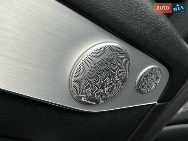 Сірий Мерседес ГЛЦ-Клас, об'ємом двигуна 1.99 л та пробігом 94 тис. км за 28800 $, фото 114 на Automoto.ua