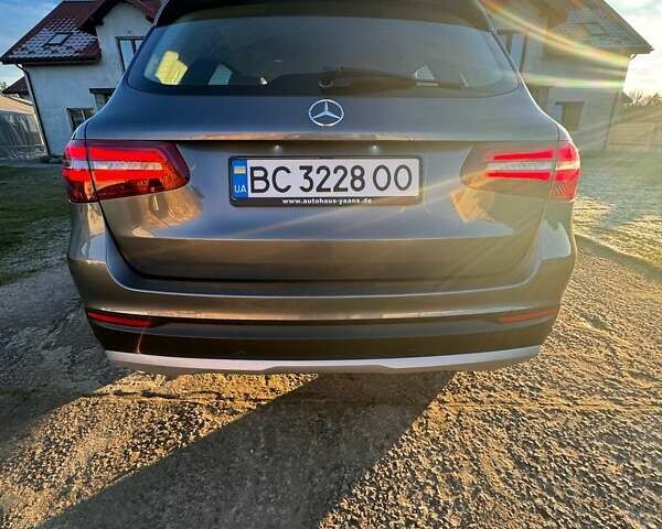 Серый Мерседес ГЛЦ-Класс, объемом двигателя 2.14 л и пробегом 196 тыс. км за 27400 $, фото 6 на Automoto.ua