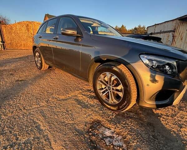 Серый Мерседес ГЛЦ-Класс, объемом двигателя 2.14 л и пробегом 196 тыс. км за 27400 $, фото 9 на Automoto.ua