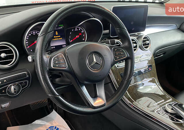 Серый Мерседес ГЛЦ-Класс, объемом двигателя 2 л и пробегом 159 тыс. км за 33450 $, фото 5 на Automoto.ua