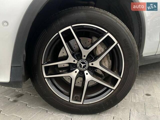 Серый Мерседес ГЛЦ-Класс, объемом двигателя 1.99 л и пробегом 91 тыс. км за 28990 $, фото 3 на Automoto.ua