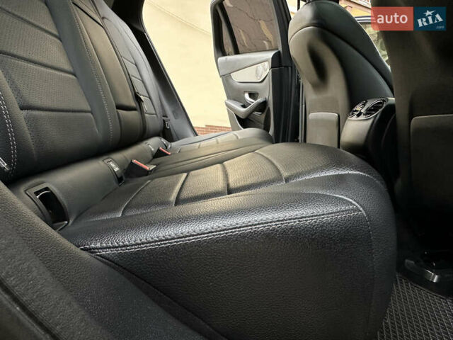 Сірий Мерседес ГЛЦ-Клас, об'ємом двигуна 1.99 л та пробігом 94 тис. км за 28800 $, фото 118 на Automoto.ua