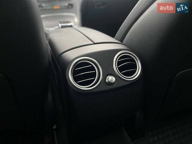 Серый Мерседес ГЛЦ-Класс, объемом двигателя 1.99 л и пробегом 91 тыс. км за 29990 $, фото 47 на Automoto.ua