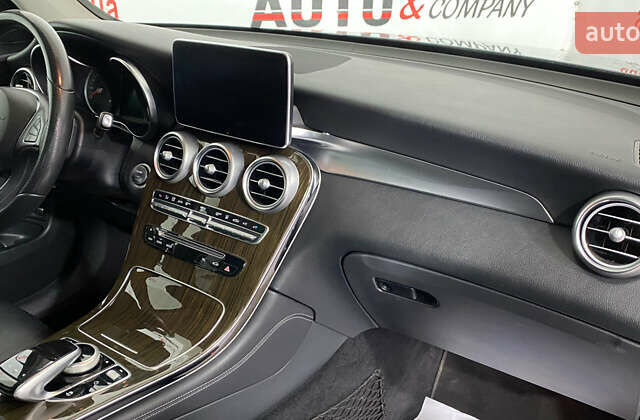 Серый Мерседес ГЛЦ-Класс, объемом двигателя 2 л и пробегом 159 тыс. км за 33450 $, фото 7 на Automoto.ua