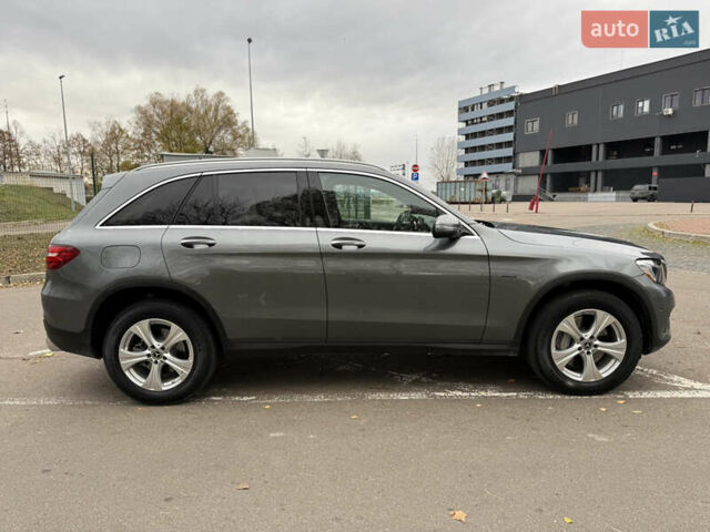 Сірий Мерседес ГЛЦ-Клас, об'ємом двигуна 2 л та пробігом 103 тис. км за 29900 $, фото 7 на Automoto.ua