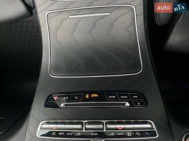 Серый Мерседес ГЛЦ-Класс, объемом двигателя 1.99 л и пробегом 91 тыс. км за 29990 $, фото 40 на Automoto.ua