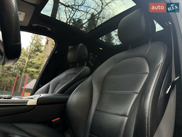Сірий Мерседес ГЛЦ-Клас, об'ємом двигуна 1.99 л та пробігом 94 тис. км за 28800 $, фото 107 на Automoto.ua