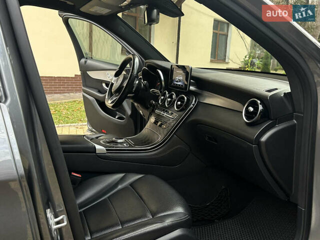 Сірий Мерседес ГЛЦ-Клас, об'ємом двигуна 1.99 л та пробігом 94 тис. км за 28800 $, фото 98 на Automoto.ua