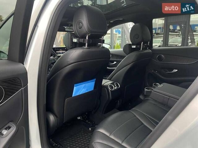 Серый Мерседес ГЛЦ-Класс, объемом двигателя 1.99 л и пробегом 91 тыс. км за 29990 $, фото 25 на Automoto.ua