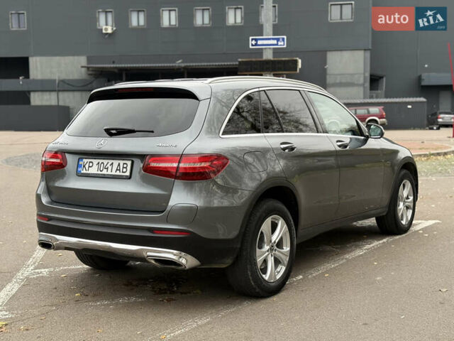 Сірий Мерседес ГЛЦ-Клас, об'ємом двигуна 2 л та пробігом 103 тис. км за 29900 $, фото 3 на Automoto.ua