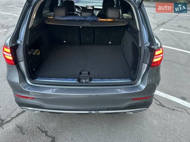 Сірий Мерседес ГЛЦ-Клас, об'ємом двигуна 2.14 л та пробігом 103 тис. км за 59101 $, фото 29 на Automoto.ua