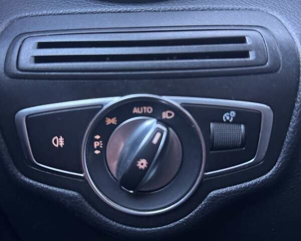 Серый Мерседес ГЛЦ-Класс, объемом двигателя 2.14 л и пробегом 196 тыс. км за 27400 $, фото 24 на Automoto.ua