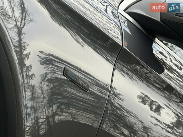 Сірий Мерседес ГЛЦ-Клас, об'ємом двигуна 1.99 л та пробігом 94 тис. км за 28800 $, фото 18 на Automoto.ua