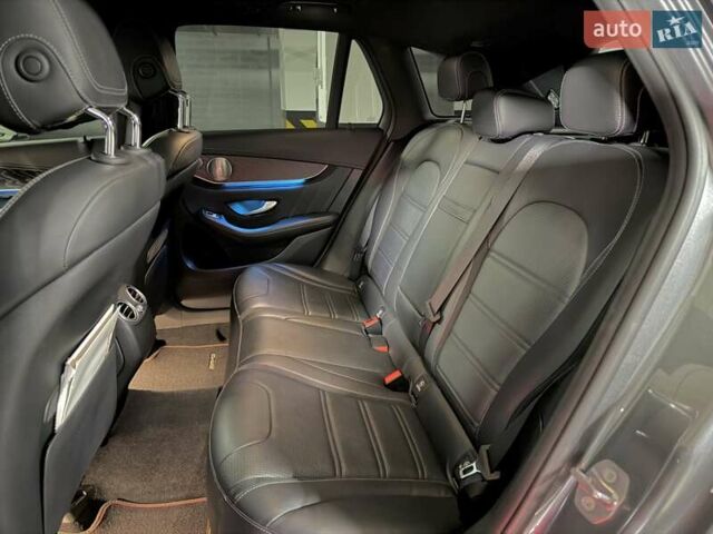 Мерседес ГЛЦ-Клас 2018 у Дніпро (Дніпропетровську) на Automoto.ua Сірий Мерседес ГЛЦ-Клас, об'ємом двигуна 4 л та пробігом 76 тис. км за 47500 $, фото 26 на Automoto.ua