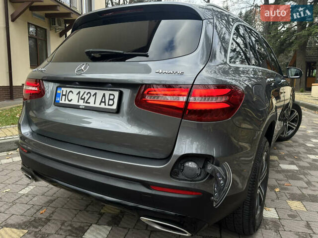 Сірий Мерседес ГЛЦ-Клас, об'ємом двигуна 1.99 л та пробігом 94 тис. км за 28800 $, фото 88 на Automoto.ua