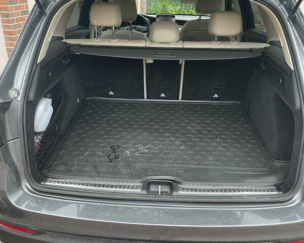 Серый Мерседес ГЛЦ-Класс, объемом двигателя 1.99 л и пробегом 140 тыс. км за 25500 $, фото 5 на Automoto.ua