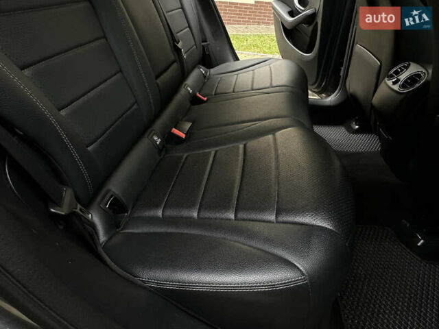 Сірий Мерседес ГЛЦ-Клас, об'ємом двигуна 1.99 л та пробігом 94 тис. км за 28800 $, фото 117 на Automoto.ua