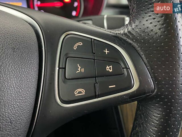 Серый Мерседес ГЛЦ-Класс, объемом двигателя 2 л и пробегом 159 тыс. км за 33450 $, фото 14 на Automoto.ua