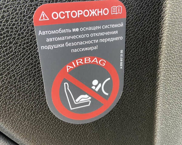 Серый Мерседес ГЛЦ-Класс, объемом двигателя 2.14 л и пробегом 50 тыс. км за 44000 $, фото 11 на Automoto.ua