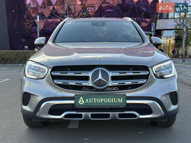 Серый Мерседес ГЛЦ-Класс, объемом двигателя 1.95 л и пробегом 154 тыс. км за 39500 $, фото 12 на Automoto.ua