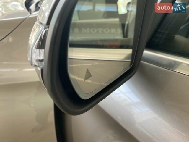 Серый Мерседес ГЛЦ-Класс, объемом двигателя 1.99 л и пробегом 58 тыс. км за 29999 $, фото 40 на Automoto.ua