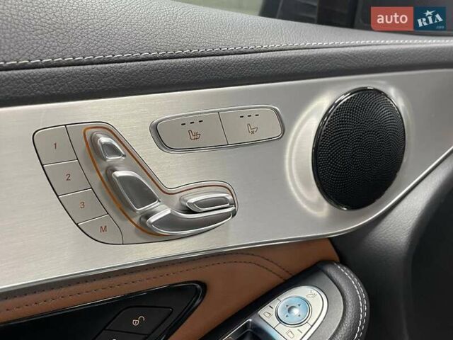 Серый Мерседес ГЛЦ-Класс, объемом двигателя 1.99 л и пробегом 46 тыс. км за 31490 $, фото 18 на Automoto.ua