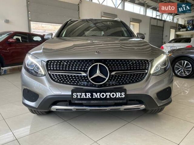 Серый Мерседес ГЛЦ-Класс, объемом двигателя 1.99 л и пробегом 58 тыс. км за 29999 $, фото 4 на Automoto.ua