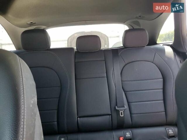 Сірий Мерседес ГЛЦ-Клас, об'ємом двигуна 1.99 л та пробігом 50 тис. км за 13000 $, фото 9 на Automoto.ua